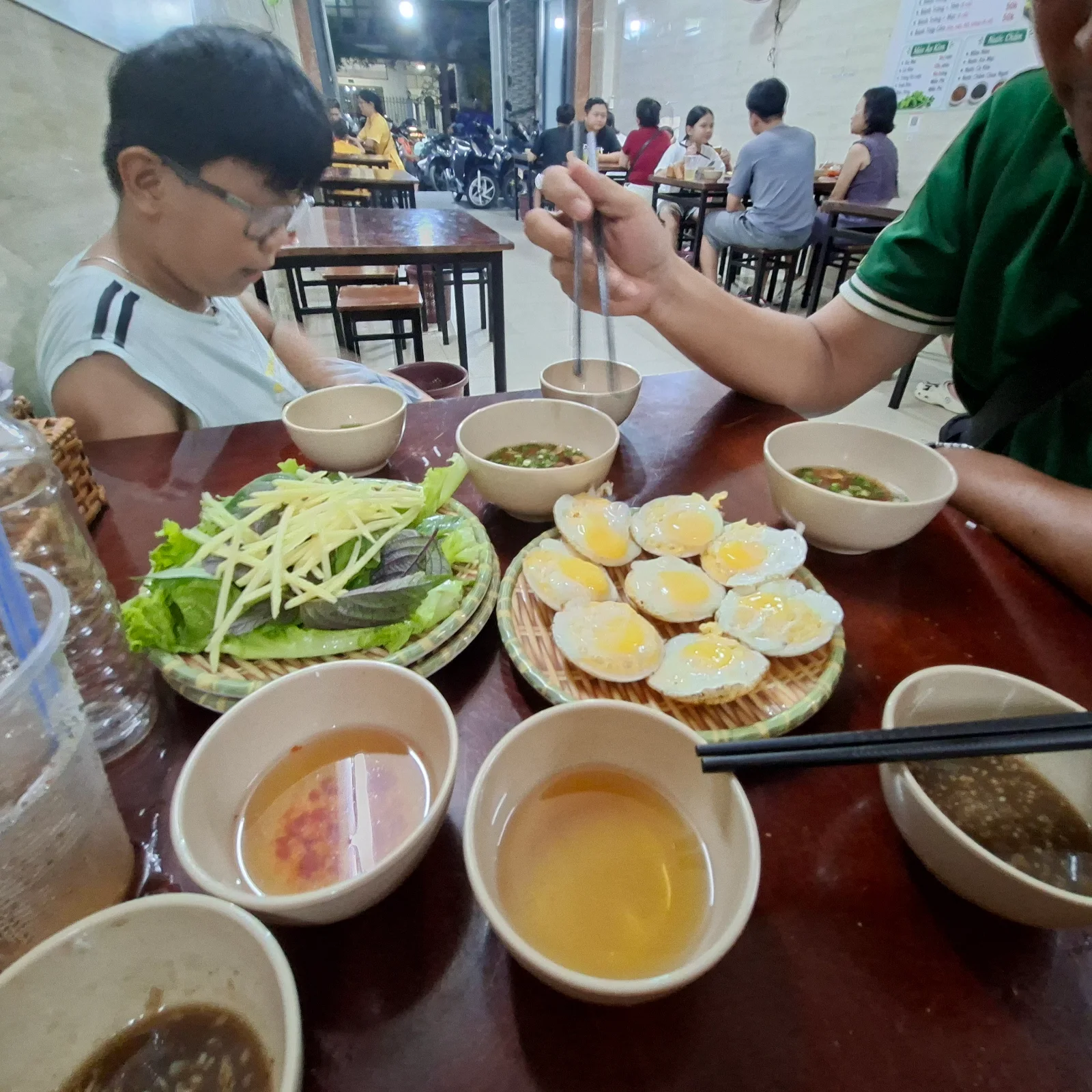 Ảnh Bánh căn Anh Phú số 2